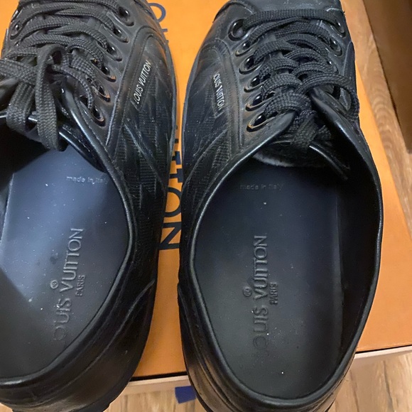 Louis Vuitton sneakers - Picture 3 of 4